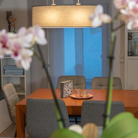 Modern House With Pool - 3 Bedrooms 2 Bathrooms Меминген Екстериор снимка